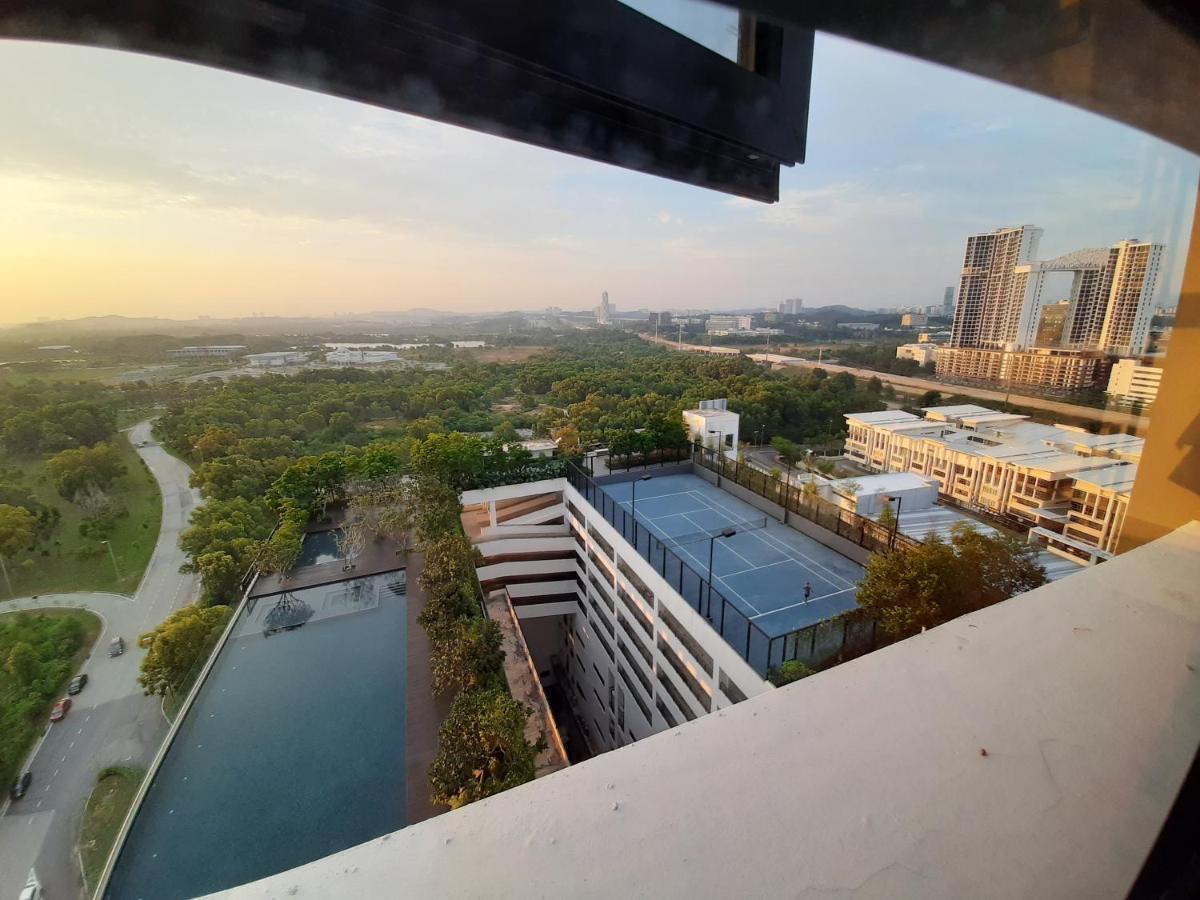 Mycozysoho With Excellent Swimming Pool View Appartement Cyberjaya Buitenkant foto